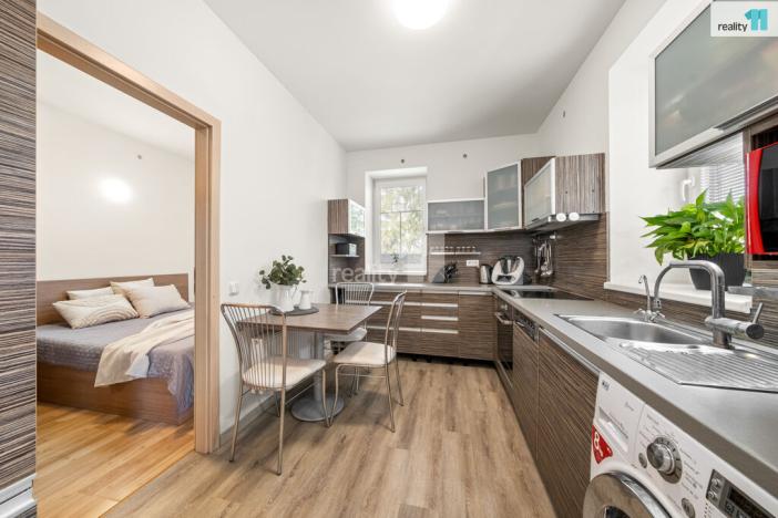 Prodej rodinného domu, Cerhenice, Školská, 306 m2