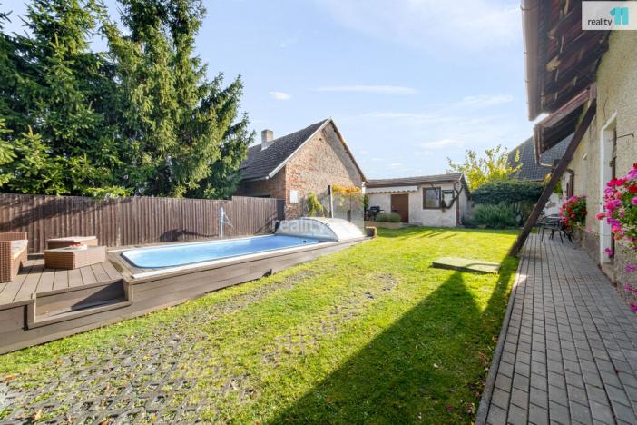 Prodej rodinného domu, Cerhenice, Školská, 306 m2