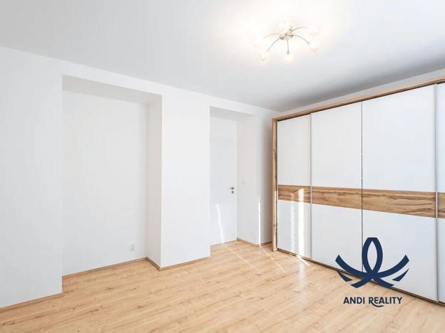 Pronájem bytu 3+1, Mladá Boleslav, Erbenova, 72 m2