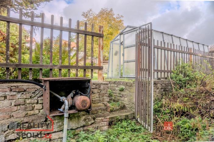 Prodej rodinného domu, Praha - Řeporyje, K Třebonicům, 240 m2