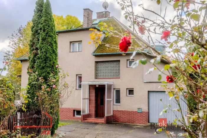 Prodej rodinného domu, Praha - Řeporyje, K Třebonicům, 240 m2