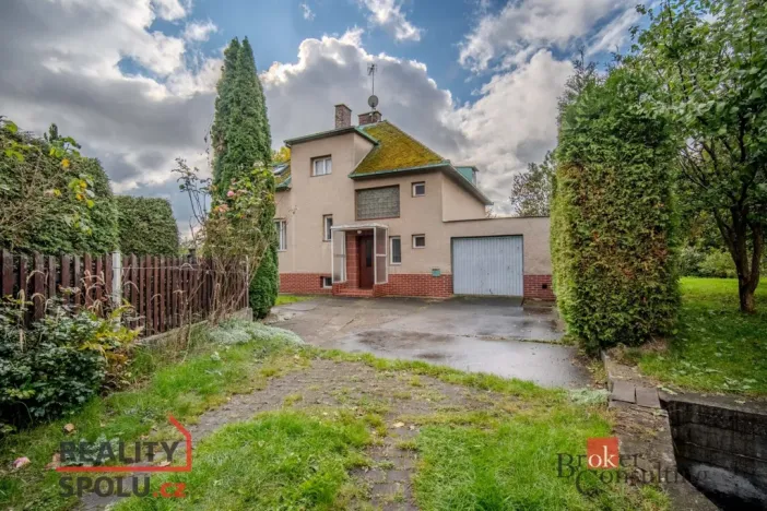 Prodej rodinného domu, Praha - Řeporyje, K Třebonicům, 240 m2