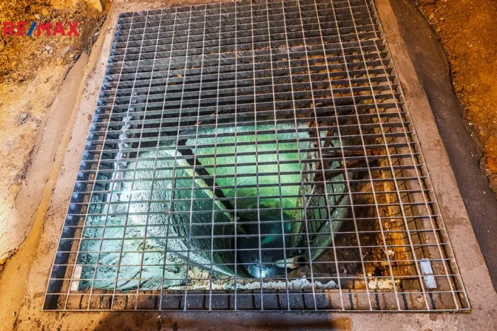 Pronájem obchodního prostoru, Praha - Žižkov, Seifertova, 100 m2