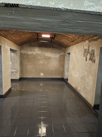 Pronájem obchodního prostoru, Praha - Žižkov, Seifertova, 110 m2