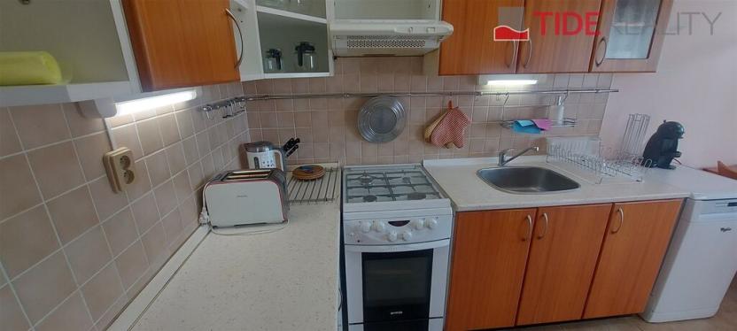 Pronájem bytu 3+1, Praha, Kunešova, 80 m2