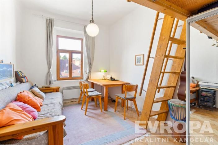 Pronájem bytu 2+1, Praha - Košíře, Pod Kavalírkou, 41 m2