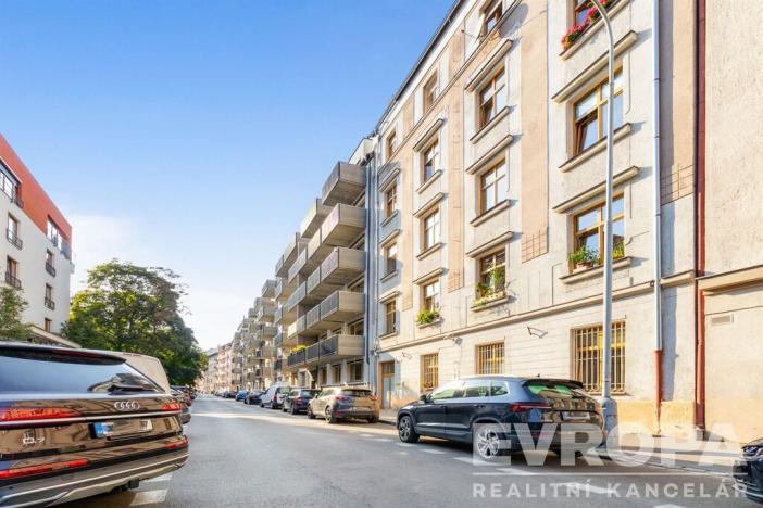 Pronájem bytu 2+1, Praha - Košíře, Pod Kavalírkou, 41 m2