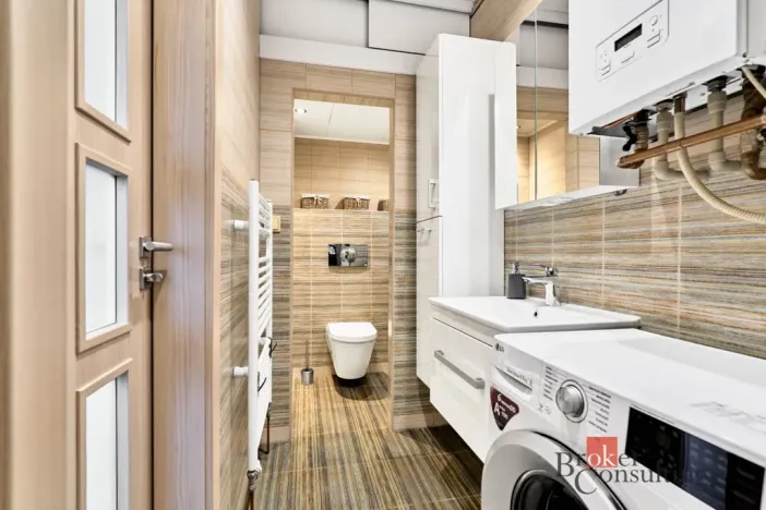 Prodej bytu 2+1, Dalovice - Všeborovice, Dolní, 62 m2