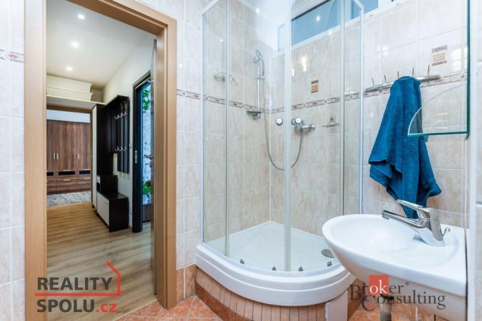 Pronájem bytu 2+1, Praha - Hlubočepy, Pražského, 44 m2