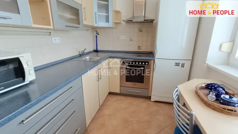 Pronájem bytu 2+1, Židlochovice, náměstí Míru, 51 m2