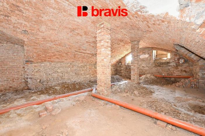 Prodej obchodního prostoru, Zastávka, 1. máje, 241 m2