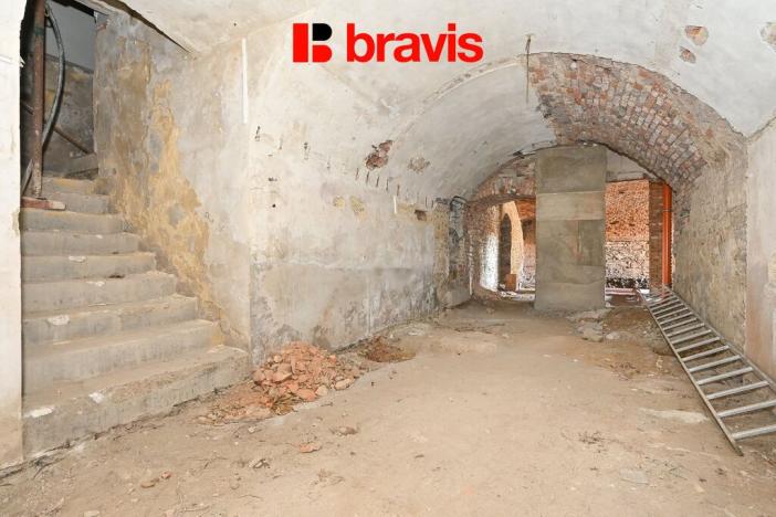 Prodej obchodního prostoru, Zastávka, 1. máje, 241 m2
