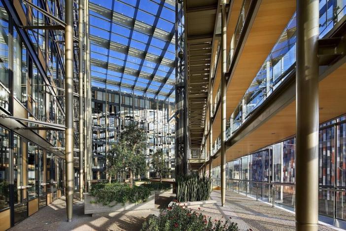 Pronájem obchodního prostoru, Praha - Karlín, Karolinská, 75 m2