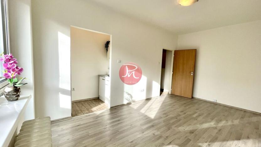 Pronájem bytu 1+kk, Ostrava, Sokolovská, 23 m2