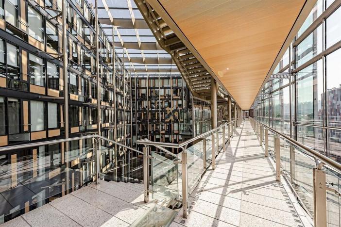 Pronájem kanceláře, Praha - Karlín, Karolinská, 537 m2