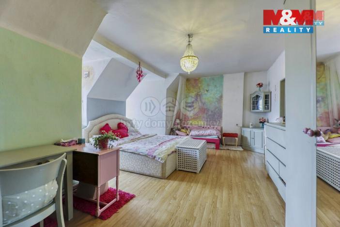 Prodej bytu 2+1, Cheb, Dlouhá, 86 m2