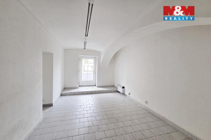 Pronájem obchodního prostoru, Karlovy Vary - Rybáře, Sokolovská, 34 m2