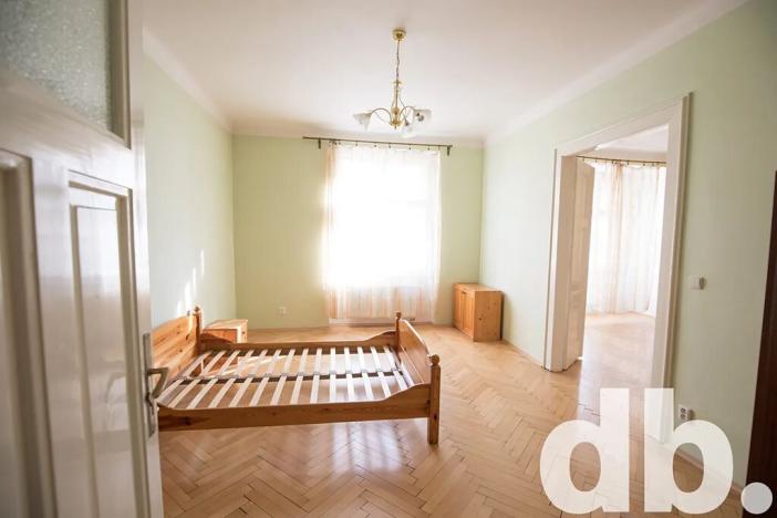 Pronájem bytu 3+1, Praha - Vinohrady, Bělehradská, 100 m2