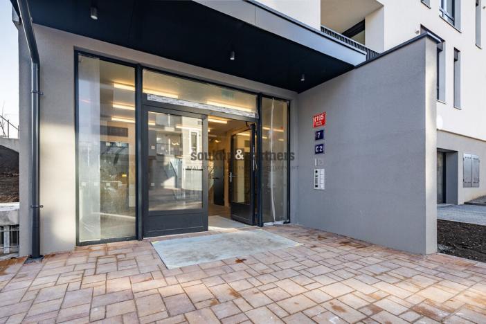 Prodej bytu 2+kk, Praha - Ruzyně, Stočesova, 59 m2