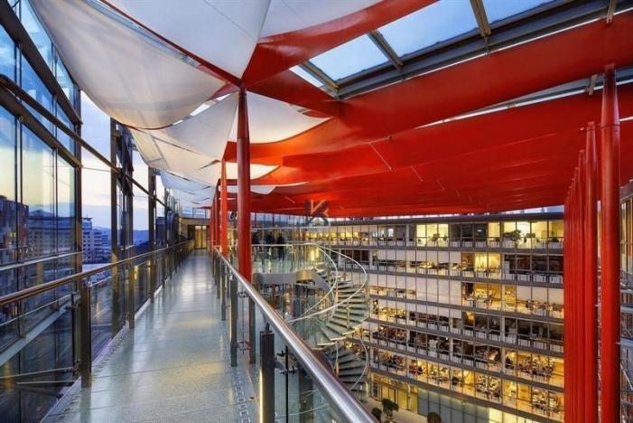 Pronájem kanceláře, Praha - Karlín, Karolinská, 1552 m2