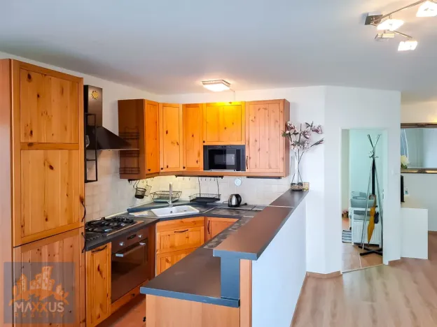 Pronájem bytu 4+kk, Praha - Vršovice, Kazašská, 91 m2