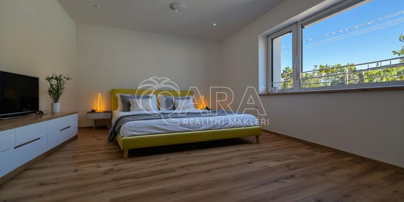 Prodej bytu 2+kk, Kunčice nad Labem, 79 m2