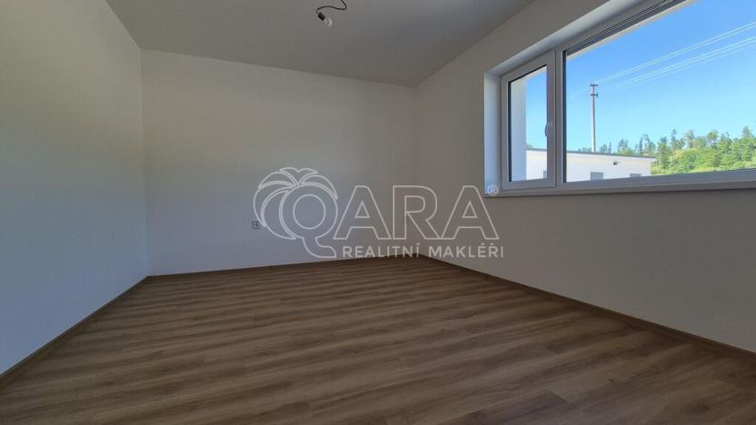 Prodej bytu 2+kk, Kunčice nad Labem, 79 m2