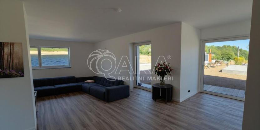 Prodej bytu 2+kk, Kunčice nad Labem, 79 m2