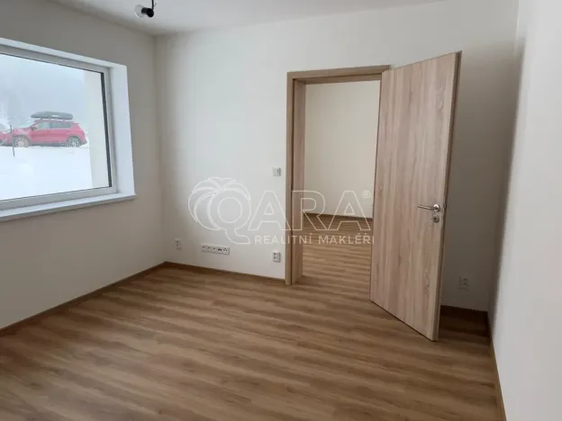 Prodej bytu 2+kk, Kunčice nad Labem, 79 m2