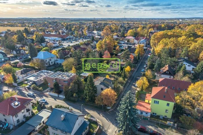 Prodej pozemku pro bydlení, Praha, Hulická, 1083 m2