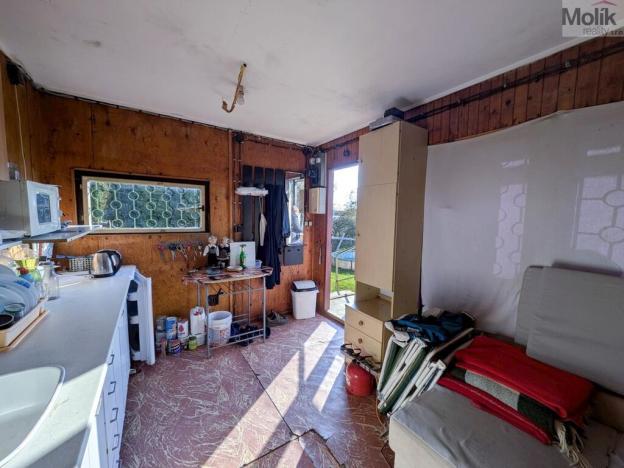 Prodej chaty, Chlumec, U zámeckého rybníka, 16 m2