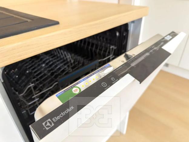 Pronájem bytu 3+kk, Praha - Libeň, Na Okrouhlíku, 74 m2