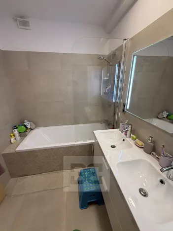 Prodej bytu 3+kk, Praha - Vokovice, Na krutci, 119 m2