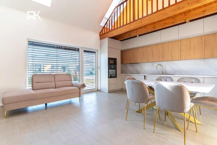 Prodej bytu 4+kk, Přelouč, 112 m2