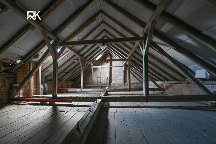 Prodej obchodního prostoru, Kolín, Pražská, 600 m2