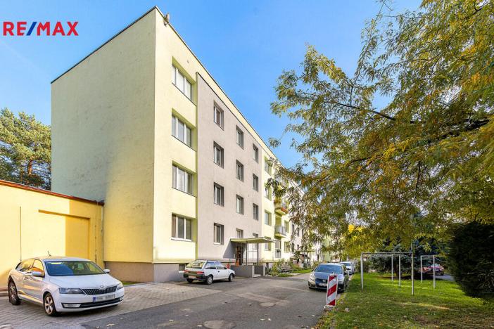 Prodej bytu 3+kk, Pardubice - Polabiny, Družstevní, 51 m2