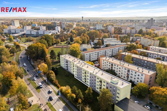 Prodej bytu 3+kk, Pardubice - Polabiny, Družstevní, 51 m2