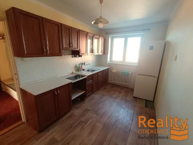 Prodej bytu 2+1, Otrokovice, Školní, 55 m2