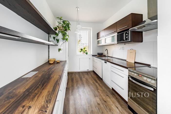 Prodej bytu 3+1, České Budějovice - České Budějovice 2, Dubenská, 77 m2