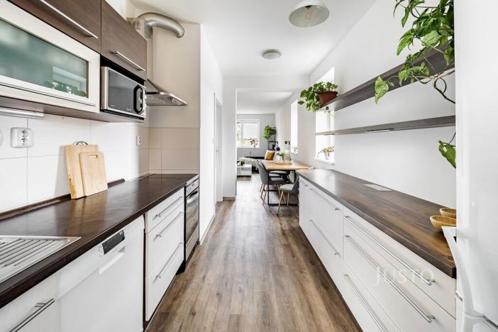 Prodej bytu 3+1, České Budějovice - České Budějovice 2, Dubenská, 77 m2