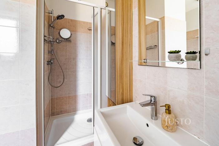 Prodej bytu 3+1, České Budějovice - České Budějovice 2, Dubenská, 77 m2