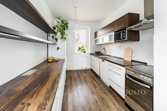 Prodej bytu 3+1, České Budějovice - České Budějovice 2, Dubenská, 77 m2