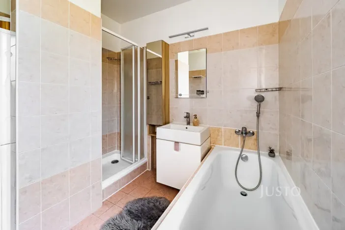 Prodej bytu 3+1, České Budějovice - České Budějovice 2, Dubenská, 77 m2