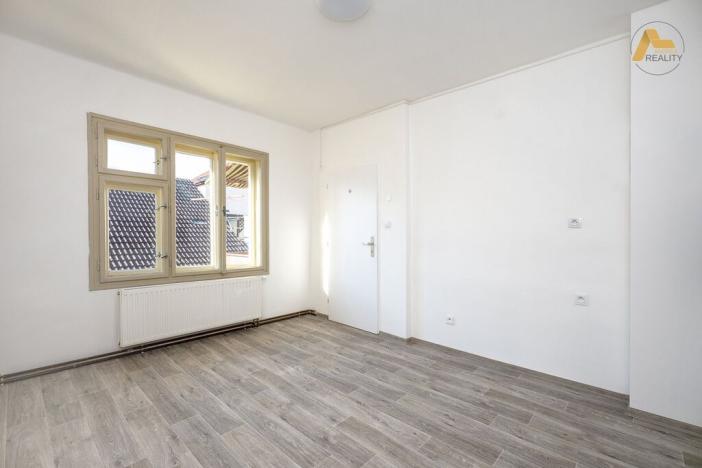 Pronájem bytu 2+1, Písek, třída Národní svobody, 59 m2