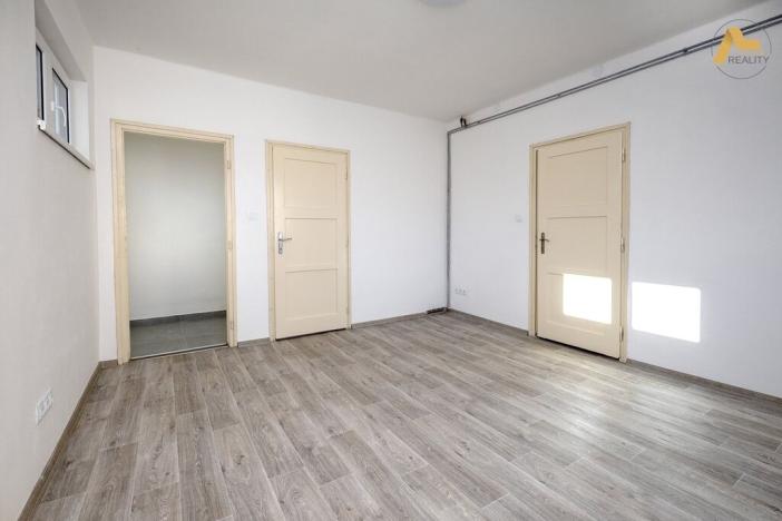 Pronájem bytu 2+1, Písek, třída Národní svobody, 59 m2
