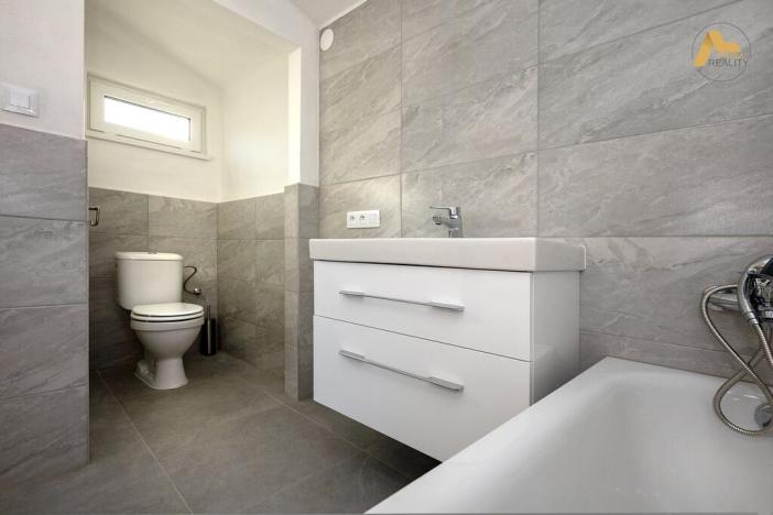 Pronájem bytu 2+1, Písek, třída Národní svobody, 59 m2