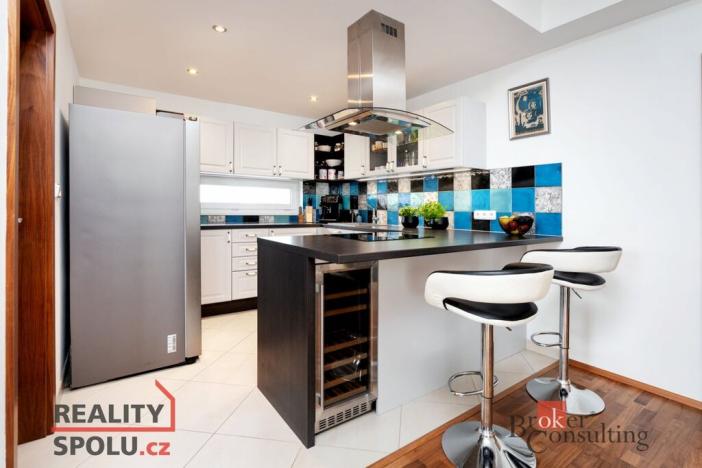 Pronájem bytu 4+kk, Praha - Zličín, Sazovická, 93 m2