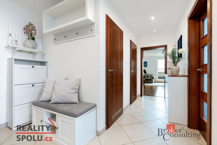 Pronájem bytu 4+kk, Praha - Zličín, Sazovická, 93 m2