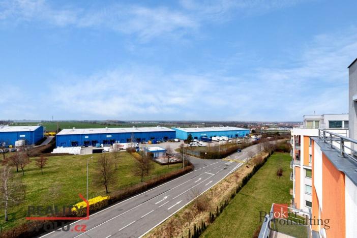 Pronájem bytu 4+kk, Praha - Zličín, Sazovická, 93 m2