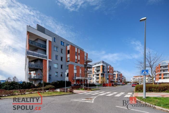 Pronájem bytu 4+kk, Praha - Zličín, Sazovická, 93 m2